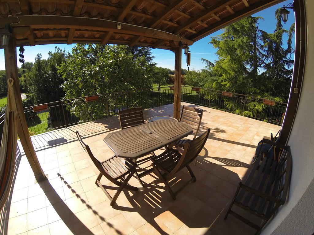 Al Campo Di Sotto Bed & Breakfast Buia Eksteriør bilde