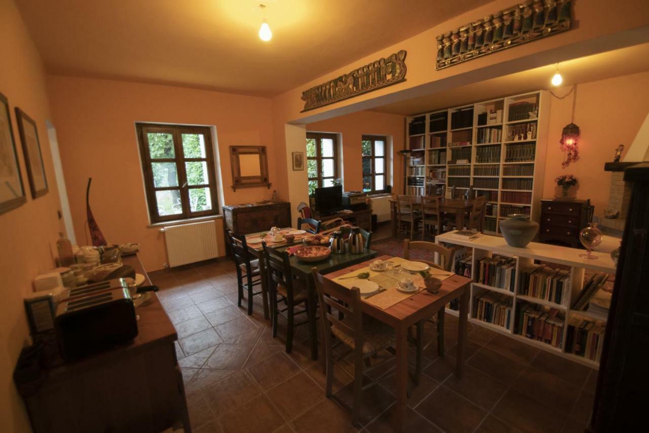 Al Campo Di Sotto Bed & Breakfast Buia Eksteriør bilde